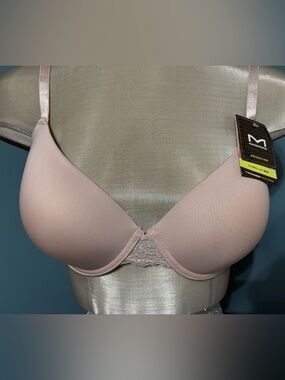Maidenform Blush Pink Lace Back Hook Bra